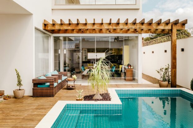 pool